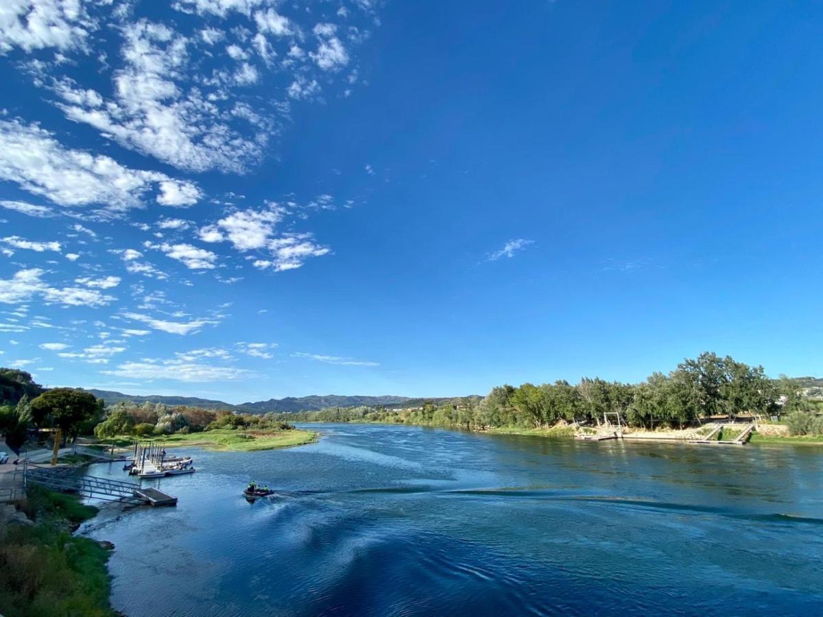 River Ebro Apartments モーラ・デブレ エクステリア 写真