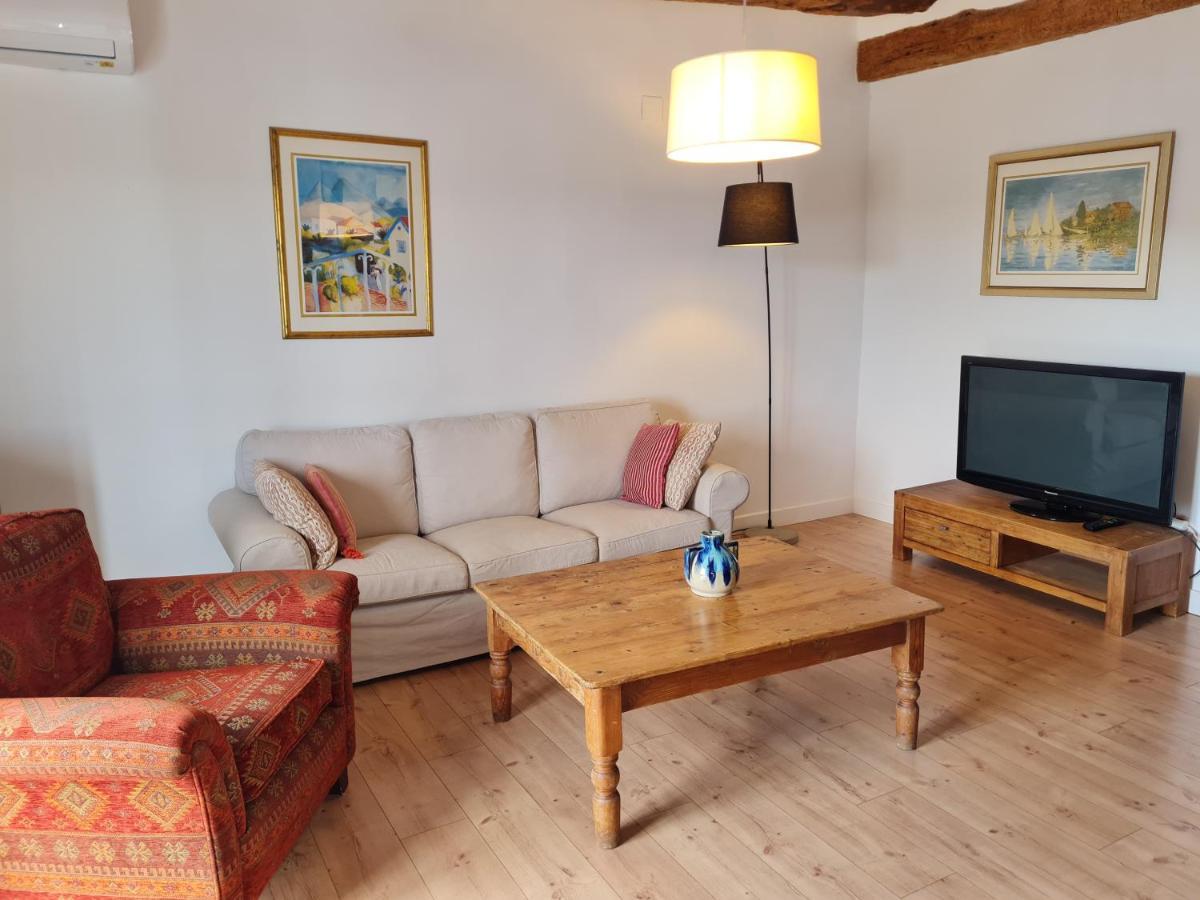 River Ebro Apartments モーラ・デブレ エクステリア 写真
