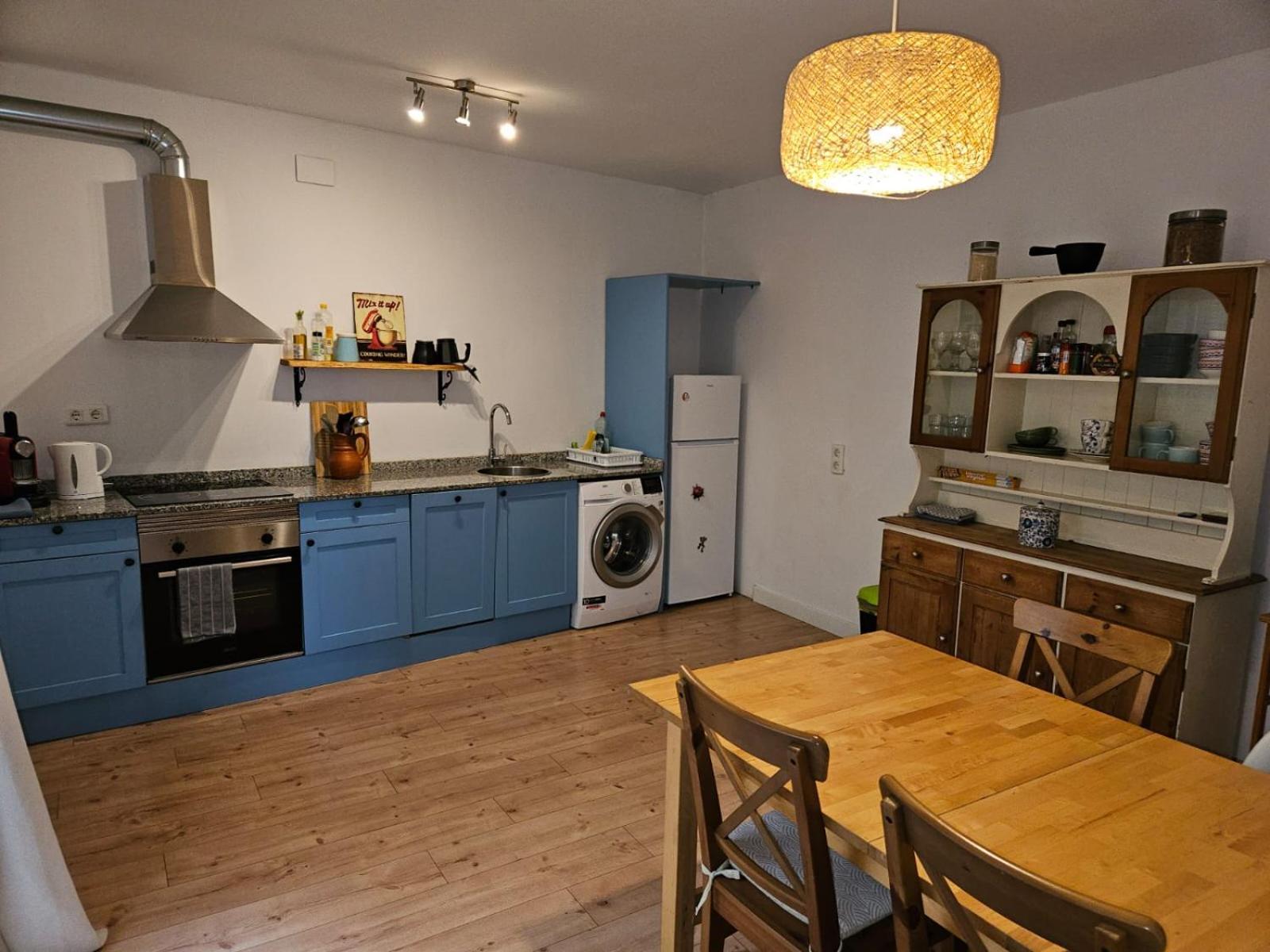 River Ebro Apartments モーラ・デブレ エクステリア 写真