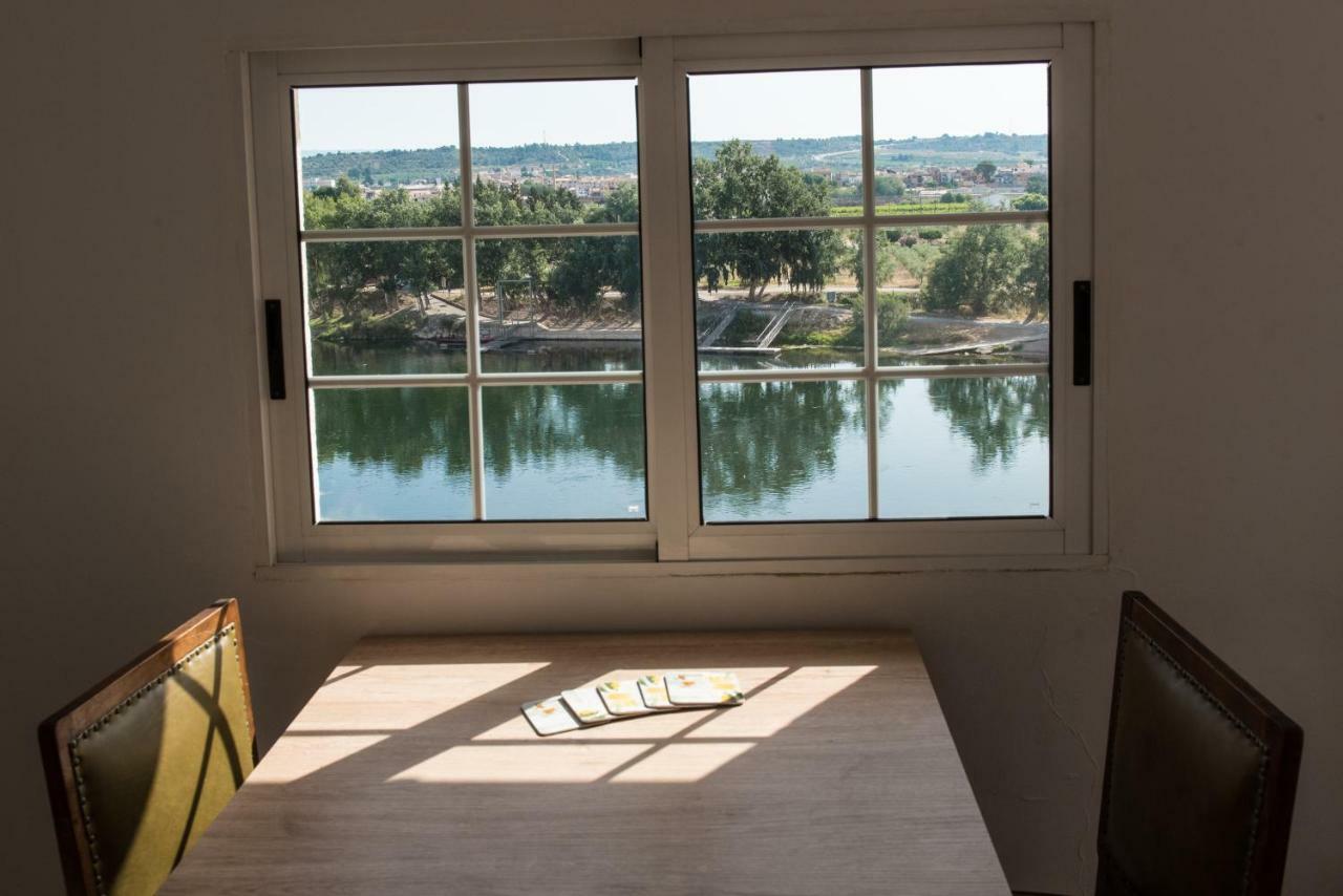 River Ebro Apartments モーラ・デブレ エクステリア 写真
